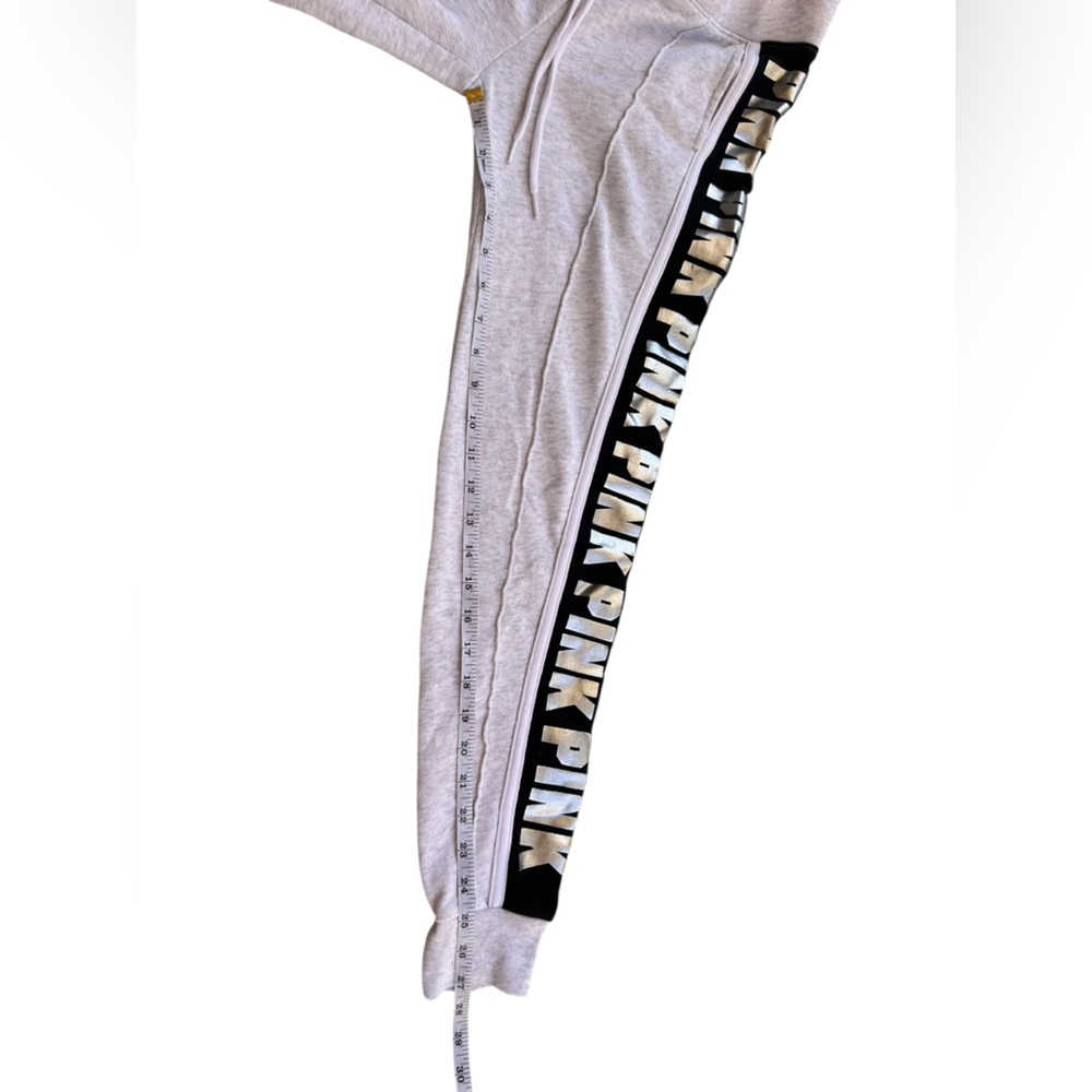 PINK Victoria's Secret Gray Joggers size XS - Picture 7 of 8